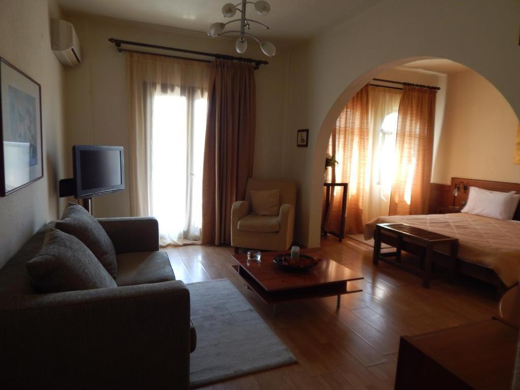 Philoxenia Hotel Кавала Екстериор снимка